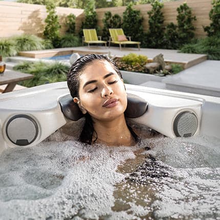 Tropic Spas Whirlpool in Vösendorf – Entfliehen Sie in ein tropisches Paradies